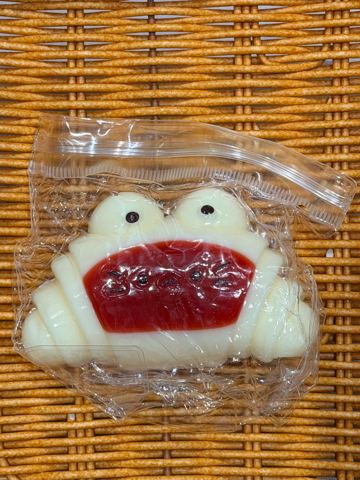 Caramel Croissant Squishy - Kawaii Plush
